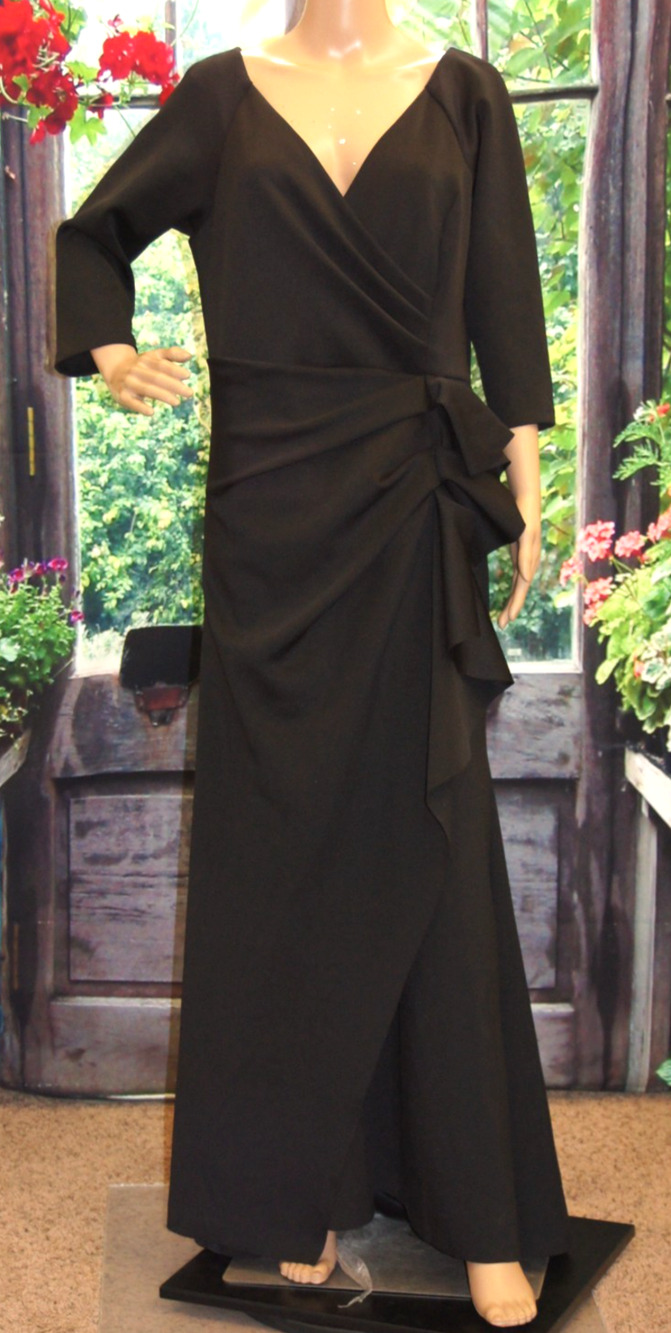 XSCAPE Black Body Con Side Ruches/Ruffle Cocktail Dress size 16